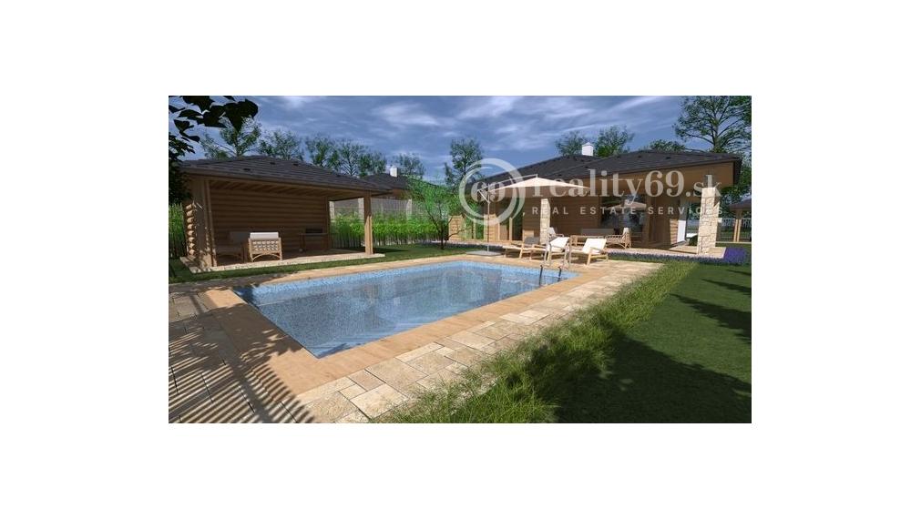 SLANEC - ROZOSTAVANÝ  MUROVANÝ 4 IZBOVÝ PEKNÝ RD 150 M2 S TERASOU 35 m2.