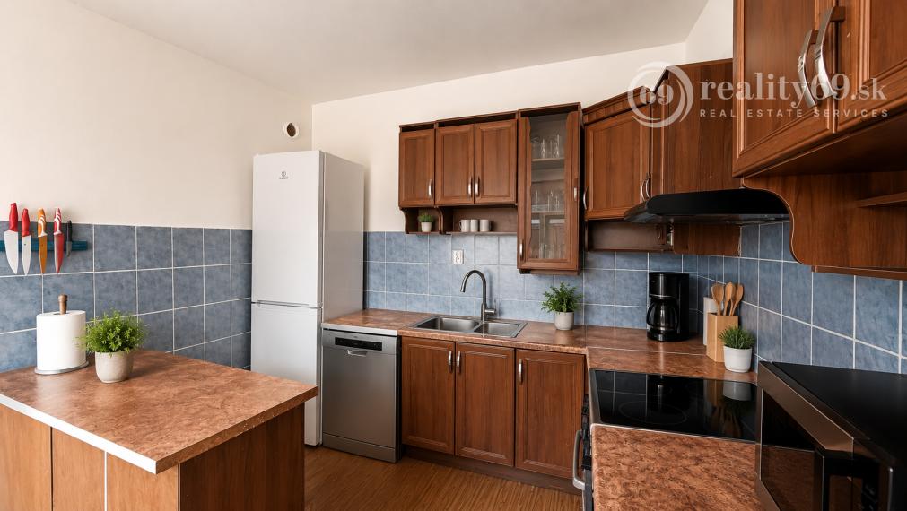 RODINNÝ DOM V CENE 2-IZBOVÉHO BYTU V KOŠICIACH VEĽKÝ POZEMOK 1 726 m²  TURŇA NAD BODVOU