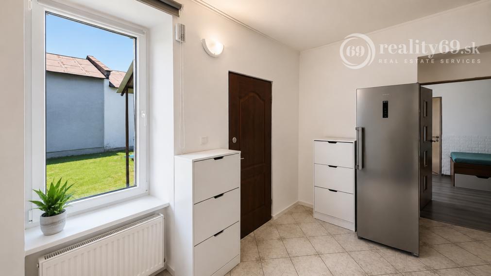 RODINNÝ DOM V CENE 2-IZBOVÉHO BYTU V KOŠICIACH VEĽKÝ POZEMOK 1 726 m²  TURŇA NAD BODVOU