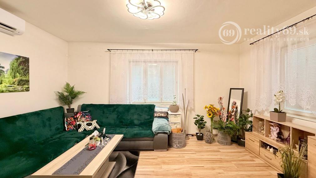 VEĽKÁ IDA 3 IZBOVÝ RD PO KOMPLETNEJ VNÚTORNEJ REKONŠTRUKCII