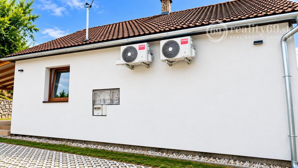 ABAÚJVÁR – MAĎARSKO 2 IZBOVÝ RD S TERASOU