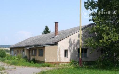 ŠARIŠSKÉ MICHAĽANY - TOP INVESTÍCIA SKLADY, VÝROBA, KANCELÁRIE, VLEČKA.