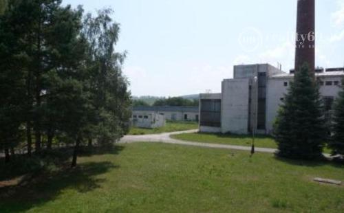 ŠARIŠSKÉ MICHAĽANY - TOP INVESTÍCIA SKLADY, VÝROBA, KANCELÁRIE, VLEČKA.