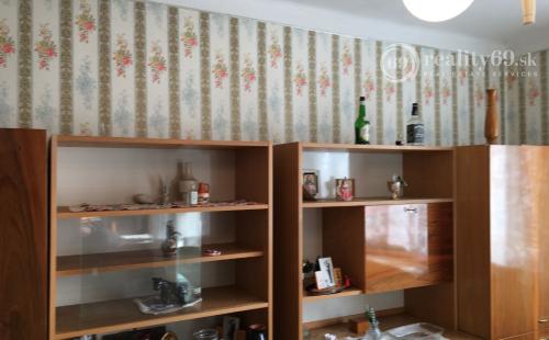 MAĎARSKO - TELKIBÁNYA  2 IZBOVÝ RD  VYHĽADÁVANÁ LOKALITA SLOVÁKOV