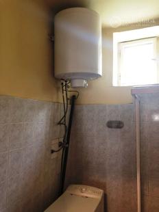 MAĎARSKO - PÁLHÁZA 6 IZBOVÝ TEHLOVÝ RODINNÝ DOM NA PRIESTRANNOM POZEMKU 3210 M2