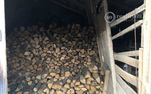 MAĎARSKO - ALSOREGMEC 2 IZBOVÝ DOM DOBRÝ STAV, POZEMOK 2000 M2.