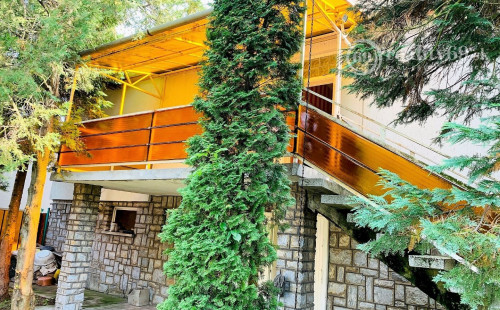 MAĎARSKO - BOLDVA POSCHODOVÝ TEHLOVÝ DOM S POZEMKOM 1000 M2