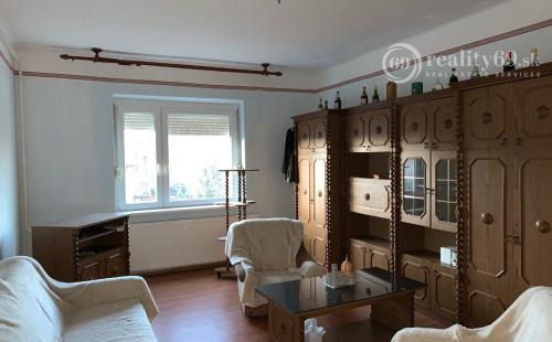 MAĎARSKO - EDELÉNY 4 IZBOVÝ RODINNÝ DOM BLÍZKO CENTRA MESTA V TICHOM PROSTREDÍ