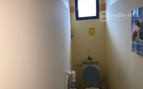 REZERVOVANÉ - MAĎARSKO - TORNASZENTANDRÁS 4 IZBOVÝ POSCHODOVÝ RD V KRÁSNOM PROSTREDÍ