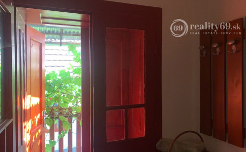 MAĎARSKO - ÉGERSZOG 2 SAMOSTATNÉ DVOJIZBOVÉ RD V PREKRÁSNEJ TICHEJ LOKALITE