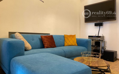 CENTRUM MESTA  ALŽBETINA - 3 IZBOVÝ MODERNÝ BYT 76M2.