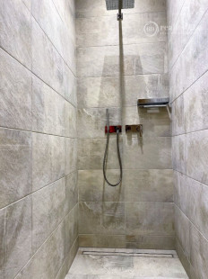 CENTRUM MESTA  ALŽBETINA - 3 IZBOVÝ MODERNÝ BYT 76M2.