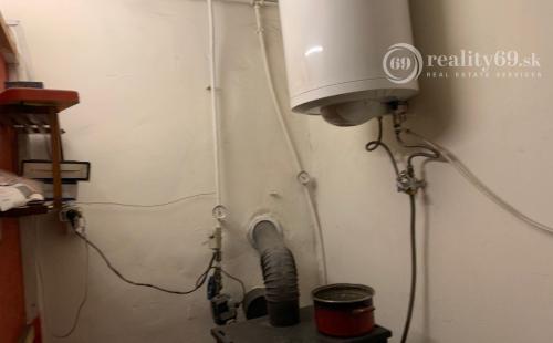 MAĎARSKO - HIDVEGARDÓ 3 IZBOVÝ RODINNÝ DOM V PEKNEJ LOKALITE