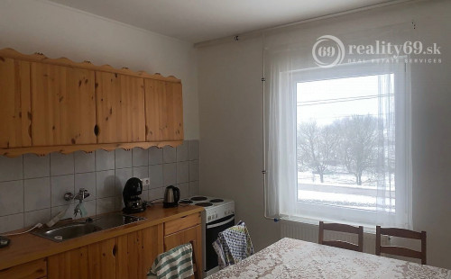 GALVÁCS - TOP PONUKA 3 IZBOVÝ PENZIÓN V PREKRÁSNOM PROSTREDÍ.