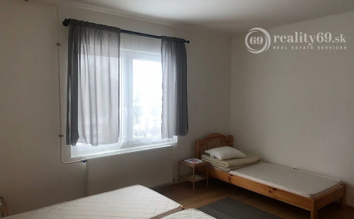 GALVÁCS - TOP PONUKA 3 IZBOVÝ PENZIÓN V PREKRÁSNOM PROSTREDÍ.