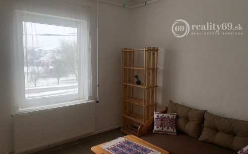 GALVÁCS - TOP PONUKA 3 IZBOVÝ PENZIÓN V PREKRÁSNOM PROSTREDÍ.