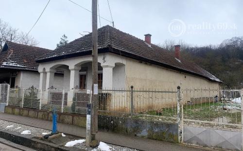 MAĎARSKO - MESZES DOM PO REKOŠTRUKCII -  2 IZBOVÝ DOM, POZEMOK 1.051 M2