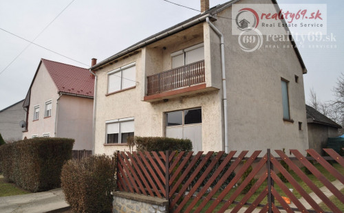 MAĎARSKO - FORRO -  PEKNÝ 4 IZBOVÝ DOM SO ZÁHRADOU