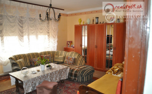 MAĎARSKO - FORRO -  PEKNÝ 4 IZBOVÝ DOM SO ZÁHRADOU