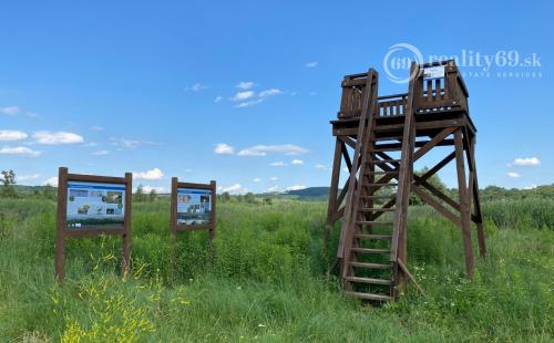 PRENÁJOM - SZALONNA KOMPLETNE ZARIADENÁ CHATA PRI JAZERE RAKACA.
