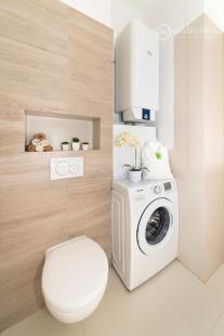 CENTRUM MESTA - LUXUSNÉ MODERNÉ APARTMÁNY V CENTRE MESTA KOMPLETNE ZARIADENÉ.