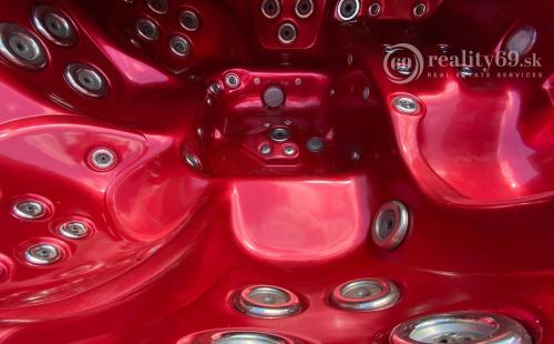 MYSLAVA - NOVÁ CENA - LUXUSNÁ 5 IZBOVÁ VILA S NÁDHERNÝM POZEMKOM PRE NÁROČNÉHO KLIENTA.