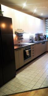 REZERVOVANÉ - JAZERO -  ATYPICKÝ A VÝNIMOČNÝ 4 IZBOVÝ BYT S VÝMEROU 113 M2.