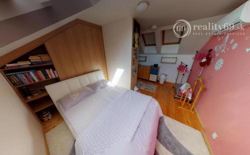 JUH - BREZOVÁ NADŠTANDARTNÝ MEZONET 170 M2 SO ZARIADENÍM