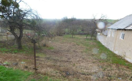 MAĎARSKO - KÉKED STAVEBNÝ POZEMOK 977 M2 VŠETKY IS PRED POZEMKOM.