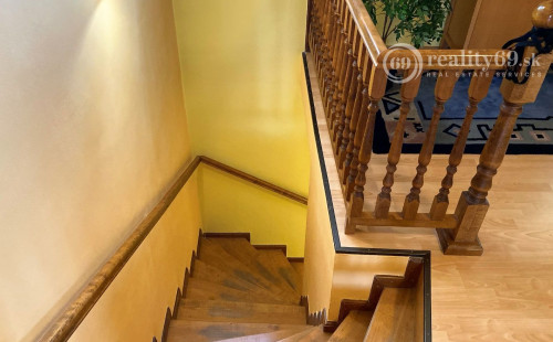 MYSLAVA - NOVÁ CENA - LUXUSNÁ 5 IZBOVÁ VILA S NÁDHERNÝM POZEMKOM PRE NÁROČNÉHO KLIENTA.