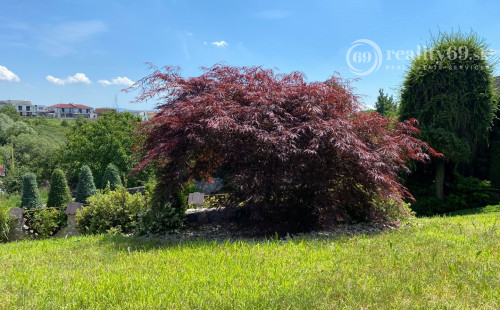 MYSLAVA - NOVÁ CENA - LUXUSNÁ 5 IZBOVÁ VILA S NÁDHERNÝM POZEMKOM PRE NÁROČNÉHO KLIENTA.