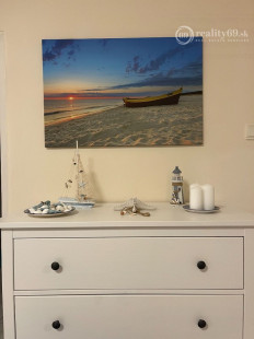 MAĎARSKO - JAZERO RAKACA - PEKNÁ 2 IZBOVÁ CHATA PRI JAZERE S TERASOU.