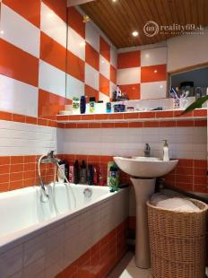 JAZERO - DONSKÁ 3 IZBOVÝ PEKNÝ BYT  68 M2 S LODŽIOU.