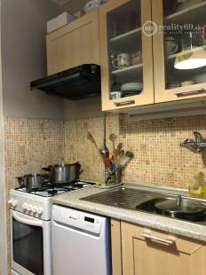 JAZERO - DONSKÁ 3 IZBOVÝ PEKNÝ BYT  68 M2 S LODŽIOU.