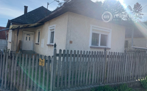 REZERVOVANÉ - MAĎARSKO - SZINPETRI - 2 IZBOVÝ ZREKONŠTRUOVANÝ RODINNÝ DOM