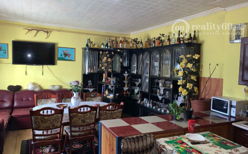 MAĎARSKO - SZUHOGY PEKNÝ 4 IZBOVÝ RODINNÝ DOM