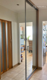 TERASA - POPRADSKÁ 1 IZBOVÝ BYT 38 M2, KOMPLETNÁ REKONŠTRUKCIA VRÁTANE ZARIADENIA BEZ LODŽIE.