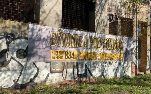 NOVÁ TERASA - POZEMOK 834 M2 VHODNÝ NA POLYFUNKCIU