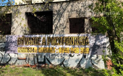 NOVÁ TERASA - POZEMOK 834 M2 VHODNÝ NA POLYFUNKCIU