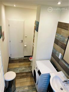 REZERVOVANÉ - STARÉ MESTO - HAVIARSKA 3 IZBOVÝ BYT S BALKÓNOM 65 M2 V TEHLOVOM OBYTNOM DOME