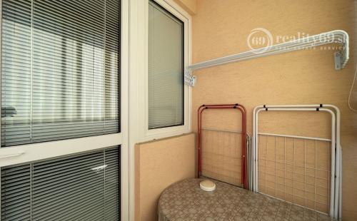 REZERVOVANÉ - PREŠOV - LOMICKÁ 3 IZBOVÝ BYT S LODŽIOU KOMPLETNÁ REKONŠTRUKCIA 65 M2