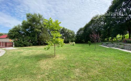 PRENÁJOM - SZŐLŐSARDÓ ROMANTICKÁ VIDIECKA USADLOSŤ IBA 50 KM OD KOŠÍC -  V LONE PRÍRODY.