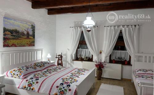 PRENÁJOM -  GALVÁCS PEKNÁ 3 IZBOVÁ  CHALUPA, KRÁSNA PRÍRODA.