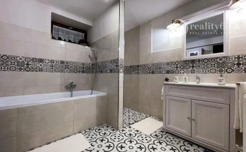 PRENÁJOM -  GALVÁCS PEKNÁ 3 IZBOVÁ  CHALUPA, KRÁSNA PRÍRODA.