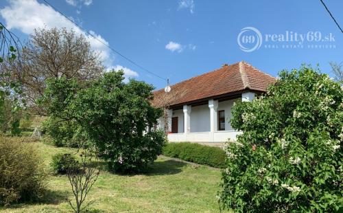 PRENÁJOM -  GALVÁCS PEKNÁ 3 IZBOVÁ  CHALUPA, KRÁSNA PRÍRODA.