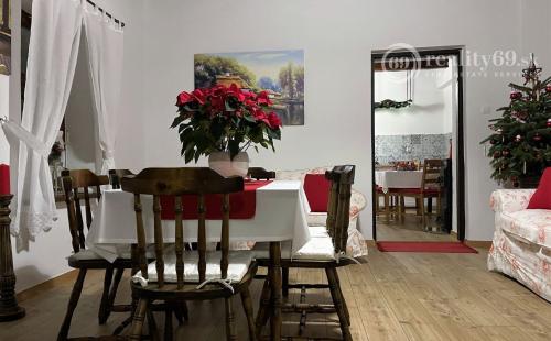 PRENÁJOM -  GALVÁCS PEKNÁ 3 IZBOVÁ  CHALUPA, KRÁSNA PRÍRODA.