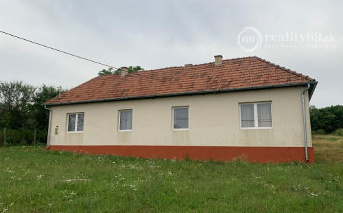 GALVÁCS - TOP PONUKA 3 IZBOVÝ PENZIÓN V PREKRÁSNOM PROSTREDÍ.