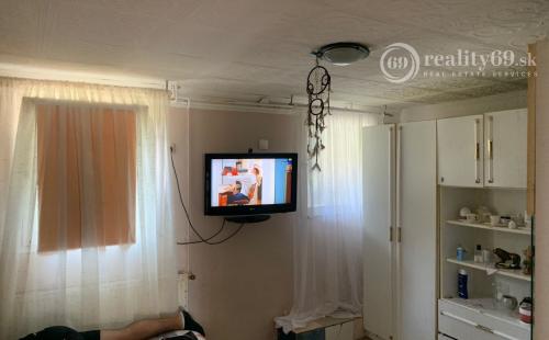 MAĎARSKO - SZENDRO PEKNÝ 6 IZBOVÝ RODINNÝ DOM