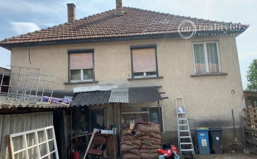 MAĎARSKO - SZENDRO PEKNÝ 6 IZBOVÝ RODINNÝ DOM