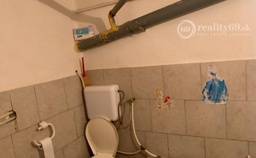 MAĎARSKO - SZENDRO PEKNÝ 6 IZBOVÝ RODINNÝ DOM